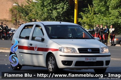 Fiat Punto III serie
Croce Rossa Italiana
Comitato Provinciale di Roma
CRI A136C
Parole chiave: Fiat Punto_IIIserie CRIA136C Festa_della_Repubblica_2011
