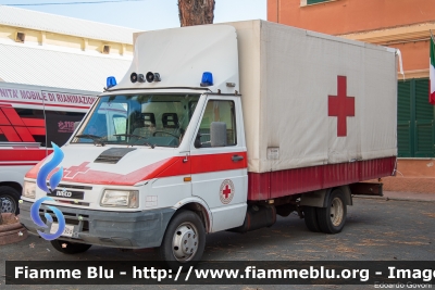 Iveco Daily II serie
Croce Rossa Italiana
Comitato di Riva Trigoso (Sestri Levante-GE)
CRI A098B

