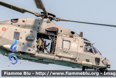 NHI NH90-TTH
Marina Militare Italiana
Gruppo Elicotteri
s/n 3-52
Parole chiave: NHI NH90-TTH Valore_Tricolore_2019