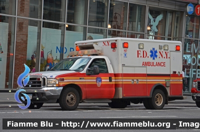 Ford F350
United States of America - Stati Uniti d'America
New York Fire Department
167
Parole chiave: Ford F350 Ambulanza
