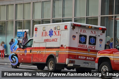 Ford F350
United States of America - Stati Uniti d'America
New York Fire Department
167
Parole chiave: Ford F350 Ambulanza