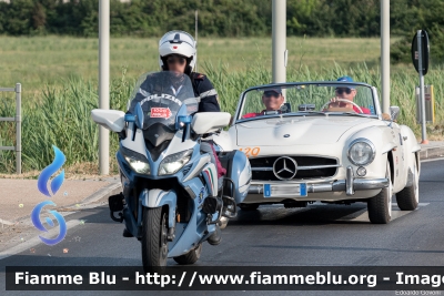 Yamaha FJR 1300 II serie
Polizia di Stato
Polizia Stradale
Allestimento Elevox
In scorta alla Mille Miglia 2022
Parole chiave: Yamaha FJR_1300_IIserie