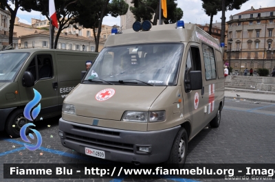 Fiat Ducato II serie
Croce Rossa Italiana
Corpo Militare
Allestita Aricar
CRI 14809
Parole chiave: Fiat Ducato_IIserie Ambulanza CRI14809 Festa_della_Repubblica_2011