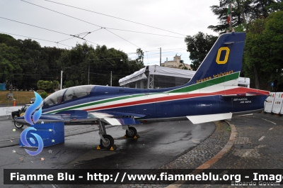 Aermacchi Mb339 PAN
Aeronautica Militare Italiana
313° Gruppo Frecce Tricolori
MM 54486
Parole chiave: Aermacchi Mb339_PAN MM54486