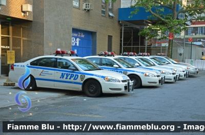 Chevrolet Impala
United States of America-Stati Uniti d'America
New York Police Department
79th Precinct
Parole chiave: Chevrolet Impala