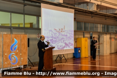 Inaugurazione Monumento P166DL3 Guardia Costiera
Momenti del discorso dell'Contrammiraglio Nicola Carlone - Direttore Marittimo della Liguria
