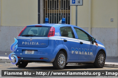 Fiat Grande Punto
Polizia di Stato
Polizia Ferroviaria
POLIZIA H1749
Parole chiave: Fiat Grande_Punto POLIZIAH1749