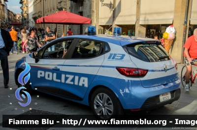 Renault Clio lV serie
Polizia di Stato
Allestita Focaccia
Decorazione grafica Artlantis
POLIZIA M0593
Parole chiave: Renault Clio_lVserie POLIZIAM0523