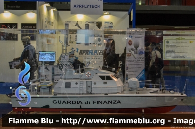 Guardacoste G.90 Corubbia
Modello ufficiale della Guardia di Finanza
Parole chiave: Sicurezza_2015