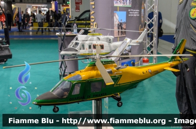 Agusta A109
Modello ufficiale della Guardia di Finanza
Parole chiave: Sicurezza_2015