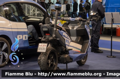 Bmw C Evolution
Polizia di Stato
Polizia per Expo 2015
Allestito Focaccia
Grafica Artlantis
POLIZIA D1530
Parole chiave: Bmw C_Evolution POLIZIAD1530 Expo2015 Sicurezza_2015