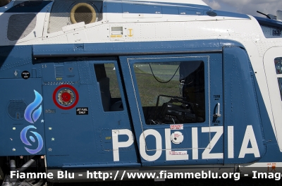 Agusta A109
Polizia di Stato
Servizio Aereo
PS 48
Parole chiave: Agusta A109 HEMS_2013