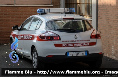 Renault Megane III serie
Polizia Municipale San Vincenzo (LI)
POLIZIA LOCALE YA 283 AC
Parole chiave: Renault Megane_IIIserie POLIZIALOCALEYA283AC