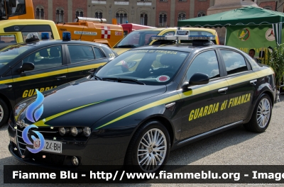 Alfa Romeo 159
Guardia di Finanza
GdiF 124 BH
Parole chiave: Alfa-Romeo 159 GdiF124BH