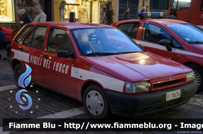 Fiat Tipo II serie
Vigili del Fuoco
Comando Provinciale di Pisa
VF 18234
Parole chiave: Fiat Tipo_IIserie VF18234 Befana_2016