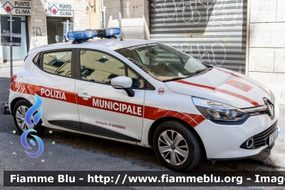 Renault Clio IV serie
Polizia Municipale Livorno
POLIZIA LOCALE YA 107 AL
Parole chiave: Renault Clio_IVserie POLIZIALOCALEYA107AL