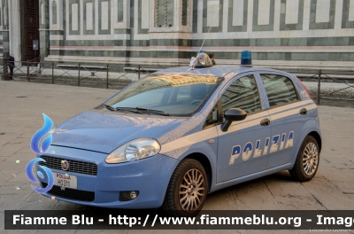 Fiat Grande Punto
Polizia di Stato
POLIZIA H0311
Parole chiave: Fiat Grande_Punto POLIZIAH0311