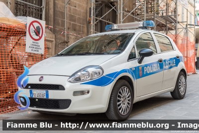 Fiat Punto VI serie
Polizia Locale Perugia
Allestita Ciabilli
POLIZIA LOCALE YA460AF
Parole chiave: Fiat Punto_VIserie POLIZIALOCALEYA460AF