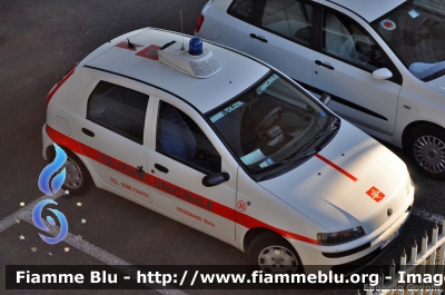 Fiat Punto II serie
Polizia Municipale Rosignano Marittimo (LI)
Parole chiave: Fiat Punto_IIserie