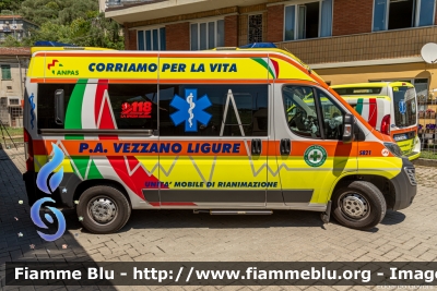 Fiat Ducato X290
Pubblica Assistenza Vezzano Ligure (SP)
Codice Mezzo: 5821
Allestita Aricar
Parole chiave: Fiat Ducato_X290 Ambulanza