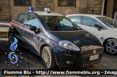 Fiat Grande Punto
Carabinieri
Polizia Militare
CC CX 134
Parole chiave: Fiat Grande_Punto CCCX134