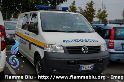 Volkswagen Transporter T5
Protezione Civile Unione Dei Comuni Adige Gua'
(Cologna Veneta - VR)
Parole chiave: Volkswagen Transporter_T5 Reas_2014