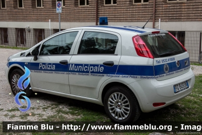 Fiat Punto VI serie
Polizia Municipale Ferrara
Parole chiave: Fiat Punto_VIserie