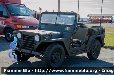 Jeep M151 MUTT
Esercito Italiano
Brigata paracadutisti "Folgore"
Parole chiave: Jeep M151_MUTT Festa_Folgore_2014