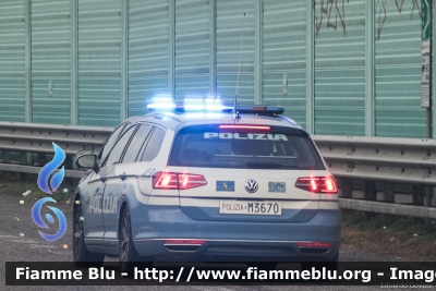 Vokswagen Passat Variant VIII serie
Polizia di Stato
Polizia Stradale in servizio sulla rete CAV
POLIZIA M3670
Parole chiave: Vokswagen Passat_Variant_VIIIserie POLIZIAM3670