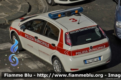 Fiat Punto VI serie
3-Polizia Municipale Pisa
Nucleo Centro Storico
POLIZIA LOCALE YA 393 AH
Parole chiave: Fiat Punto_VIserie POLIZIALOCALEYA393AH