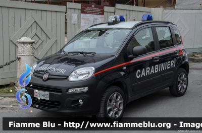 Fiat Nuova Panda 4x4 II serie
Carabinieri
CC DI 890
Parole chiave: Fiat Nuova_Panda_4x4_IIserie CCDI890