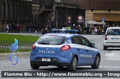 Fiat Nuova Bravo
Polizia di Stato
Squadra Volante
POLIZIA H6089
Parole chiave: Fiat Nuova_Bravo POLIZIAH6089