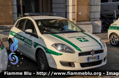 Fiat Nuova Bravo
Polizia Locale Milano
Allestimento Focaccia
445
Parole chiave: Fiat Nuova_Bravo