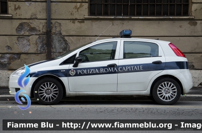 Fiat Grande Punto
Polizia Roma Capitale
Allestimento Bertazzoni
POLIZIA LOCALE YA 664 AJ
Parole chiave: Fiat Grande_Punto POLIZIALOCALEYA664AJ