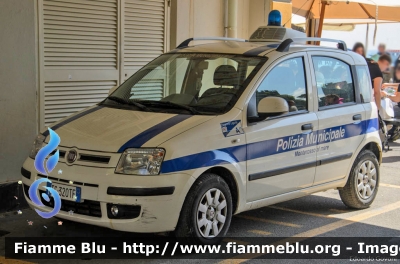Fiat Nuova Panda I serie
Polizia Municipale Monterosso al Mare (SP)
Parole chiave: Fiat Nuova_Panda_Iserie