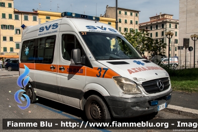 Mercedes-Benz Sprinter III serie
Società Volontaria di Soccorso Livorno
Allestita Pegaso Bollanti
Codice Mezzo: 37
Parole chiave: Mercedes-Benz Sprinter_IIIserie Ambulanza