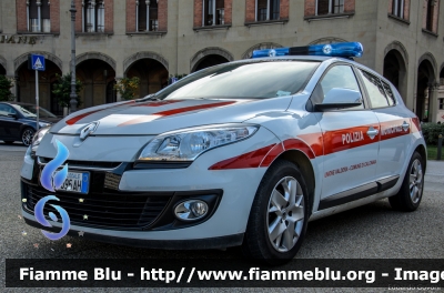 Renault Megane III serie
Polizia Municipale Unione Valdera
Comune di Calcinaia (PI)
Allestita Ciabilli
POLIZIA LOCALE YA 396 AH
