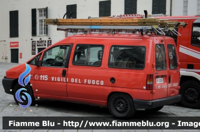 Fiat Scudo I serie
Vigili del Fuoco
Comando Provinciale di Genova
VF 22261
Parole chiave: Fiat Scudo_Iserie VF22261