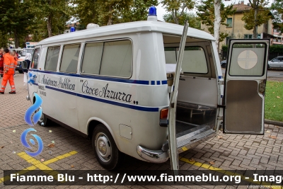 Fiat 238
Pubblica Assistenza Croce Azzurra Traversetolo (PR)
Codice Automezzo: 1
*Mezzo Storico*
Parole chiave: Fiat 238 Ambulanza