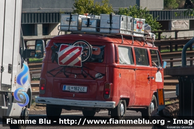 Volkswagen Transporter T2
Osterreich - Austria
Ex Veicolo Freiwillige Feuerwehr
*Dismesso oggi Camper*
Parole chiave: Volkswagen Transporter_T2