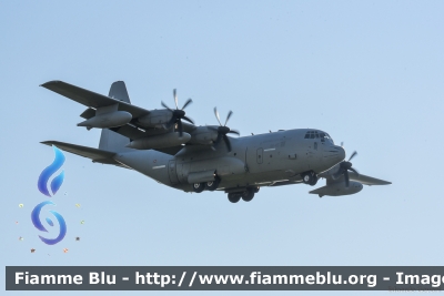 Lockheed C-130J Hercules
Aeronautica Militare Italiana
46° Brigata Aerea
46-45
Parole chiave: Lockheed C-130J_Hercules