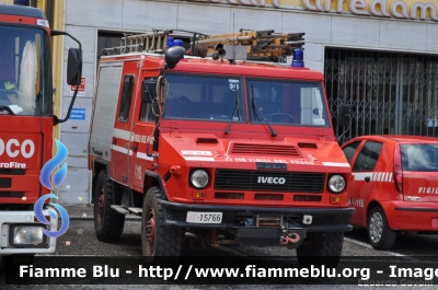 Iveco VM90
Vigili del Fuoco
Comando Provinciale di Genova
Polisoccorso allestimento Baribbi
VF 15766
Parole chiave: Iveco VM90 VF15766