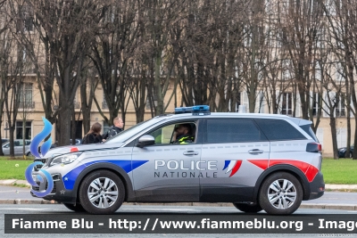 Peugeot 5008
France - Francia
Police Nationale
Parole chiave: Peugeot 5008