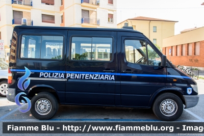 Mercedes-Benz Sprinter II serie
Polizia Penitenziaria
POLIZIA PENITENZIARIA 900 AC
Parole chiave: Mercedes-Benz Sprinter_IIserie POLIZIAPENITENZIARIA900AC Festa_della_Repubblica_2019