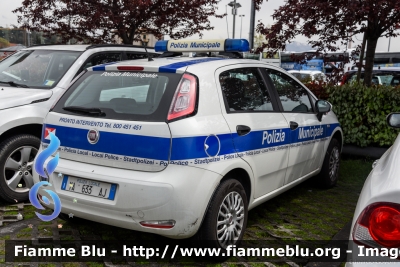 Fiat Punto EVO
Polizia Locale Fidenza (PR)
POLIZIA LOCALE YA 633 AJ
Parole chiave: Fiat Punto_EVO POLIZIALOCALEYA633AJ
