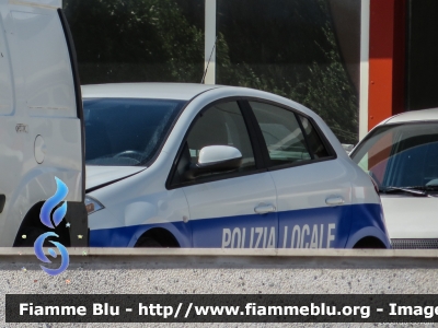 Fiat Nuova Bravo
Polizia Locale Colleferro (RM)
Parole chiave: Fiat Nuova_Bravo