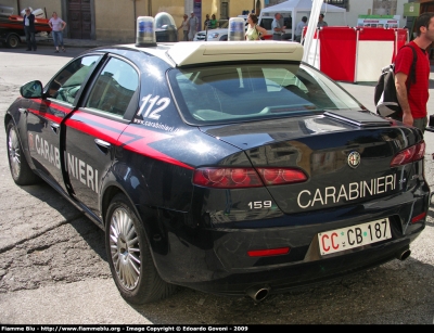 Alfa Romeo 159
Carabinieri
CC CB 187
Parole chiave: Alfa-Romeo 159 CCCB187 Giornate_della_Protezione_Civile_Pisa_2009