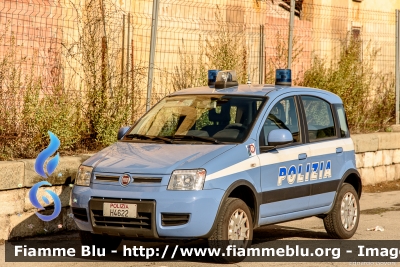 Fiat Nuova Panda 4x4 Climbing
Polizia di Stato
Polizia Ferroviaria
POLIZIA H4622
Parole chiave: Fiat Nuova_Panda_4x4_Climbing POLIZIAH4622