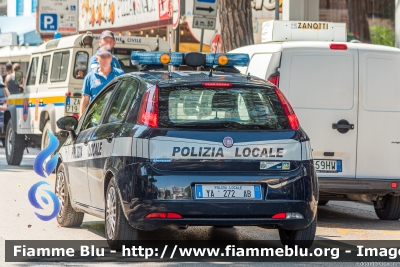Fiat Grande Punto
Polizia Locale Jesolo (VE)
Codice Veicolo: 107
Allestimento Bertazzoni
POLIZIA LOCALE YA 272 AB
Parole chiave: Fiat Grande_Punto POLIZIALOCALEYA272AB JEAS-2022