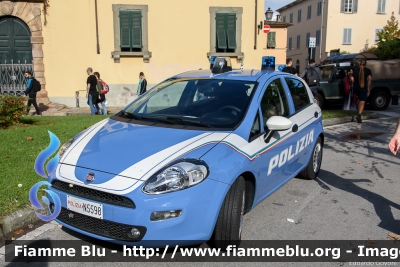 Fiat Punto VI serie
Polizia di Stato
Allestimento Nuova Carrozzeria Torinese
Decorazione grafica Artlantis
POLIZIA N5598
Parole chiave: Fiat Punto_VIserie POLIZIAN5598